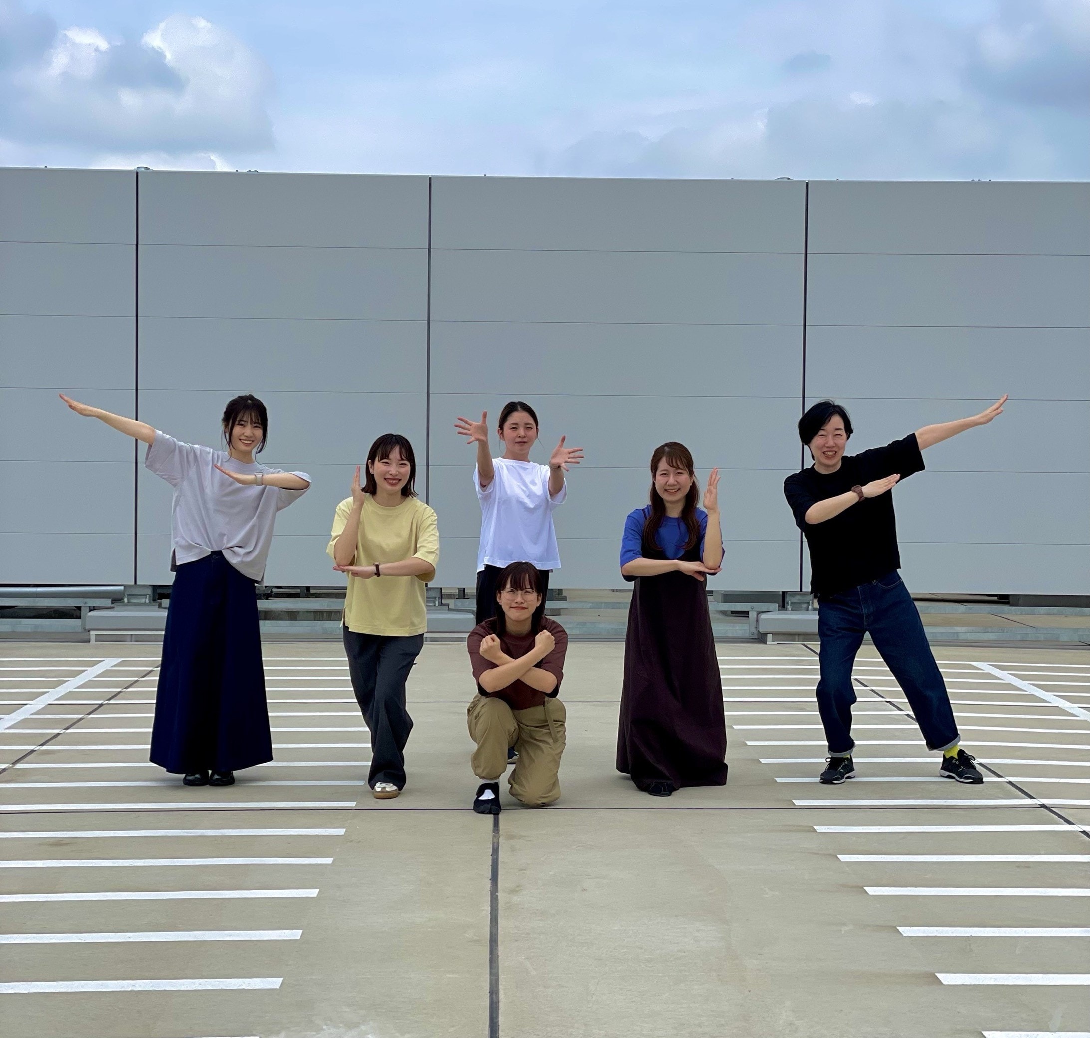 着用スタッフ集合写真