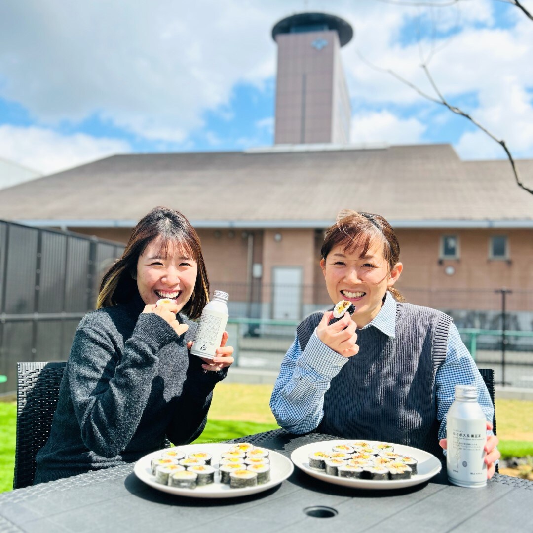 【オークビレッジかみす】スタッフたちの冷凍キンパ試食レポ