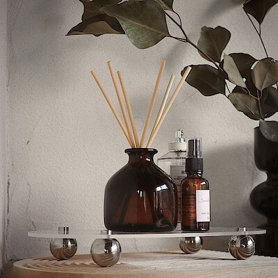 【フォレストモール岩出】より空間になじむボトルにリニューアルされたインテリアフレグランス