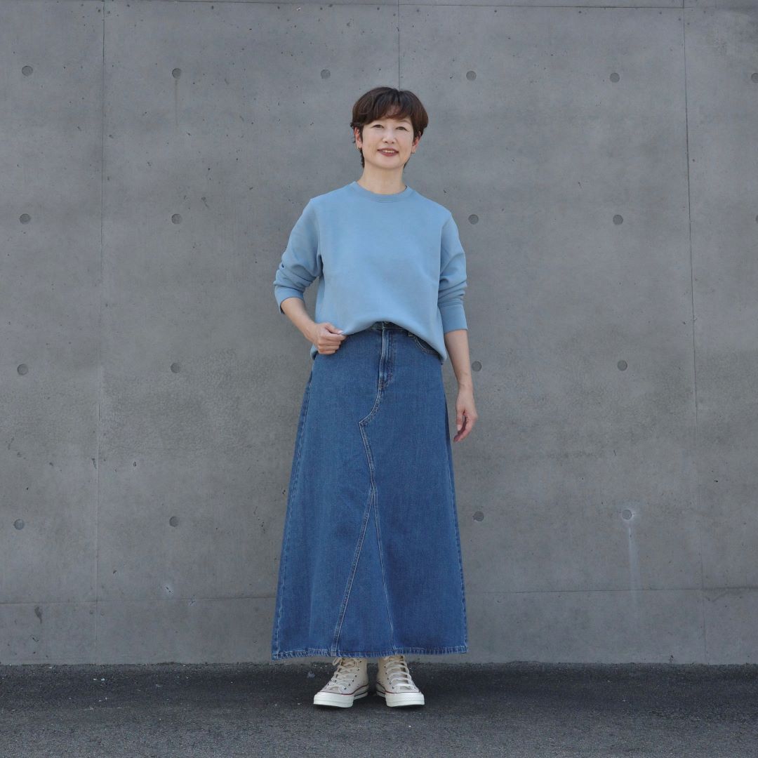 デニムスカート写真