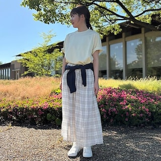 【フォレストモール岩出】身長157cm