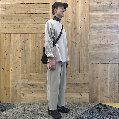 【阪急西宮ガーデンズ】　身長：180cm