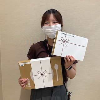 【LICOPA鶴見】バウム・カレー専用ギフトボックスがあります！