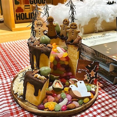 【アリオ加古川】特大バウムを使ってびっくりケーキを作ってみました⭐︎