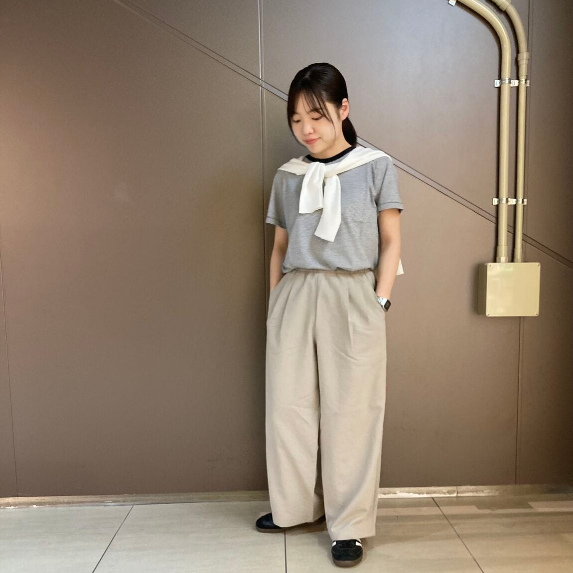 風を通すイージーパンツ