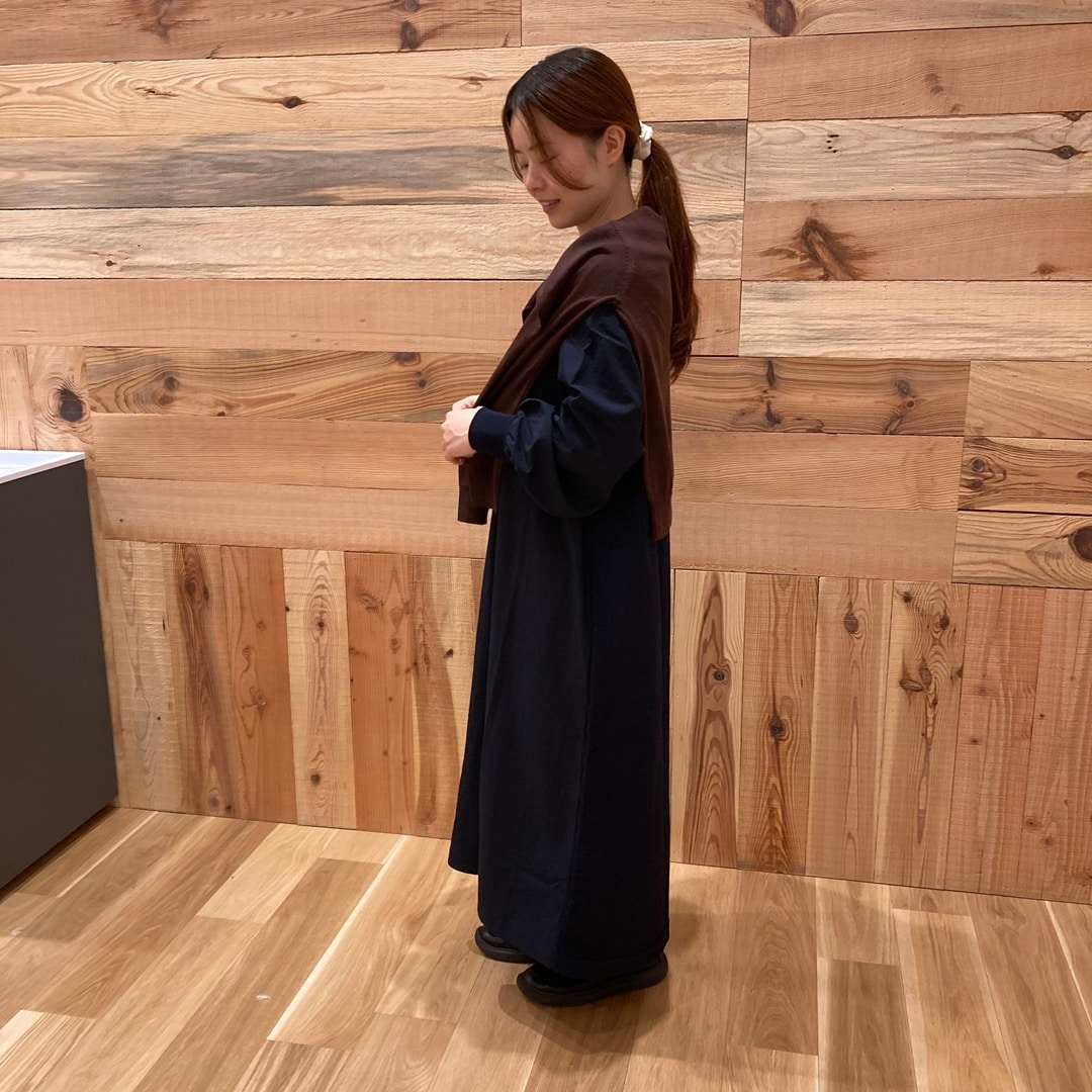 ニットコンビワンピーススタッフ全身
