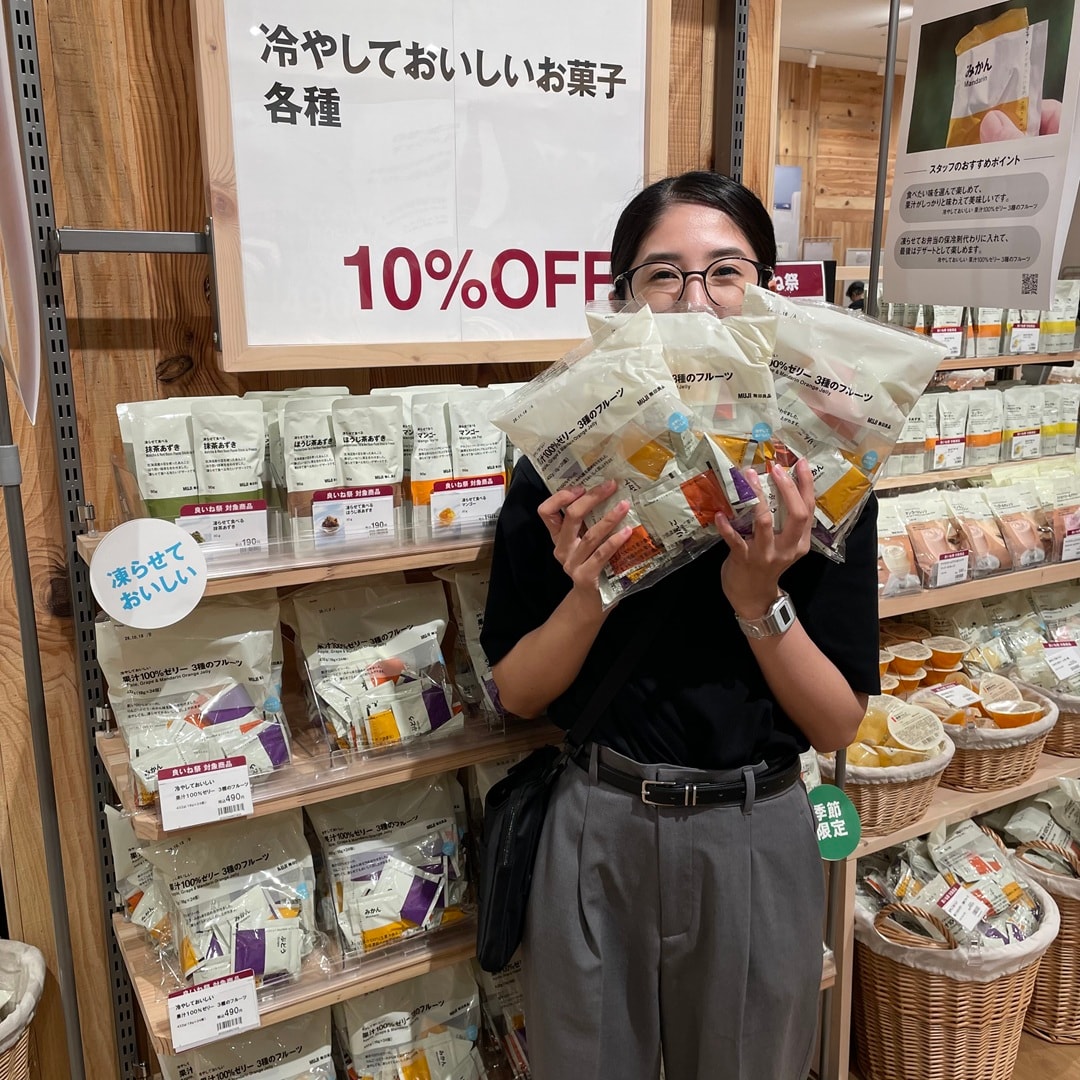 試食スタッフ