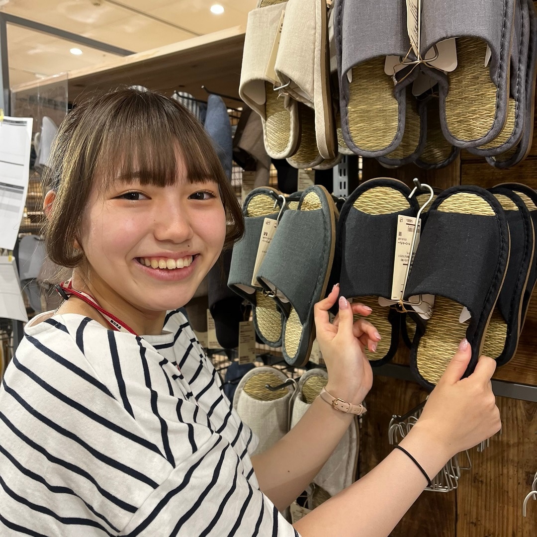 商品搬入トップ画像