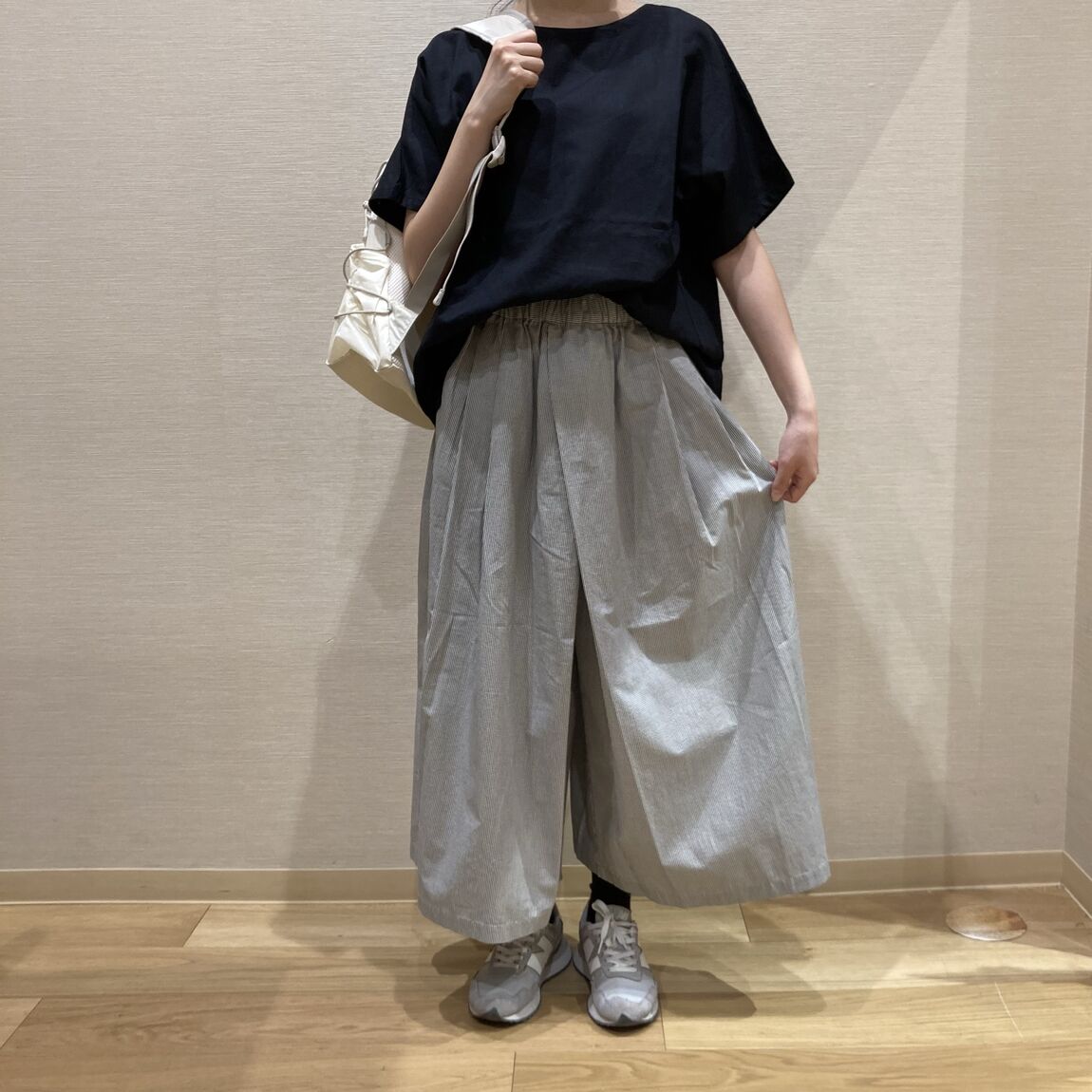 【Vタウン芥見】身長162cm
