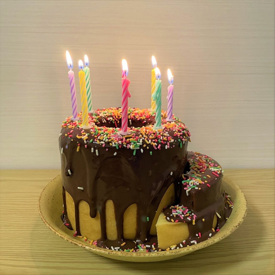 特大バウムチョコがけケーキの画像