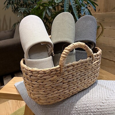 【コープさっぽろソシア】リニューアルした新商品「綿鹿の子履き心地やわらか足なりスリッパ」
