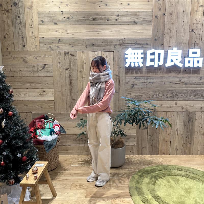 冬服を着た女性