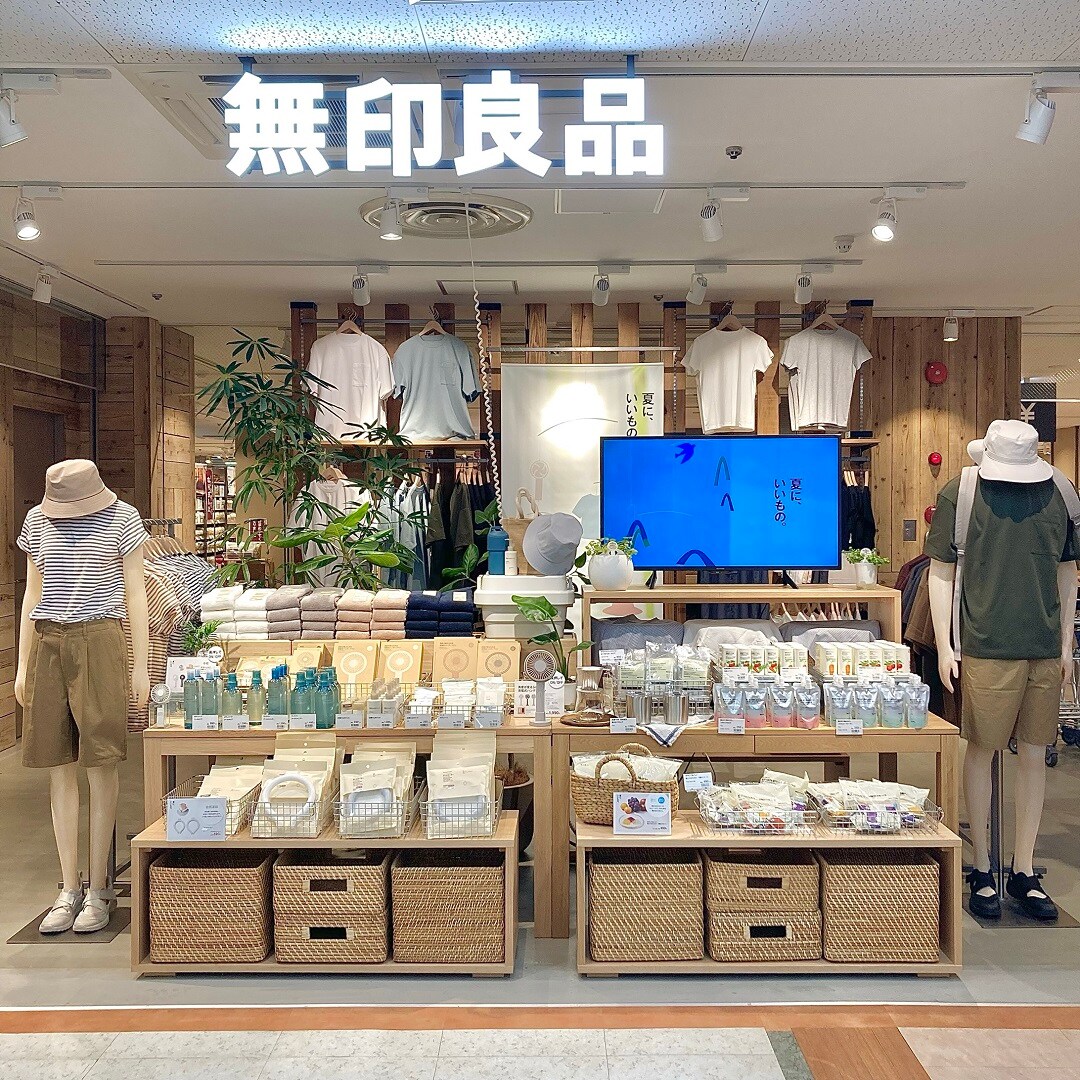 【シーナシーナ弘前】店舗紹介