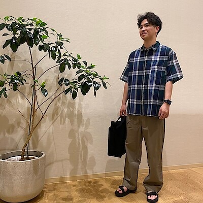 【イオンレイクタウンmori】身長178cm
