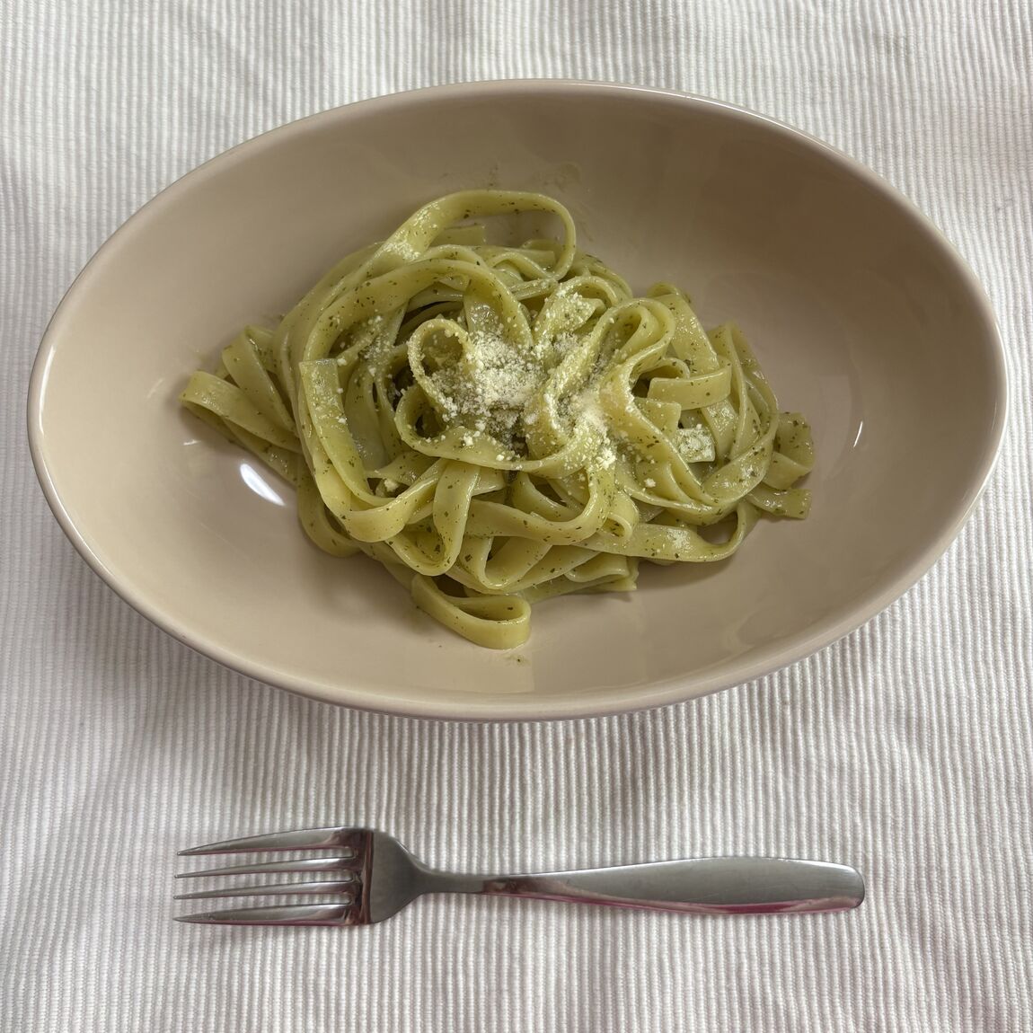 バジルパスタ