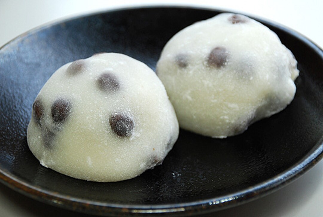 キービジュアル画像：大人気『名代豆餅』、4月3日(水)に限定販売します
