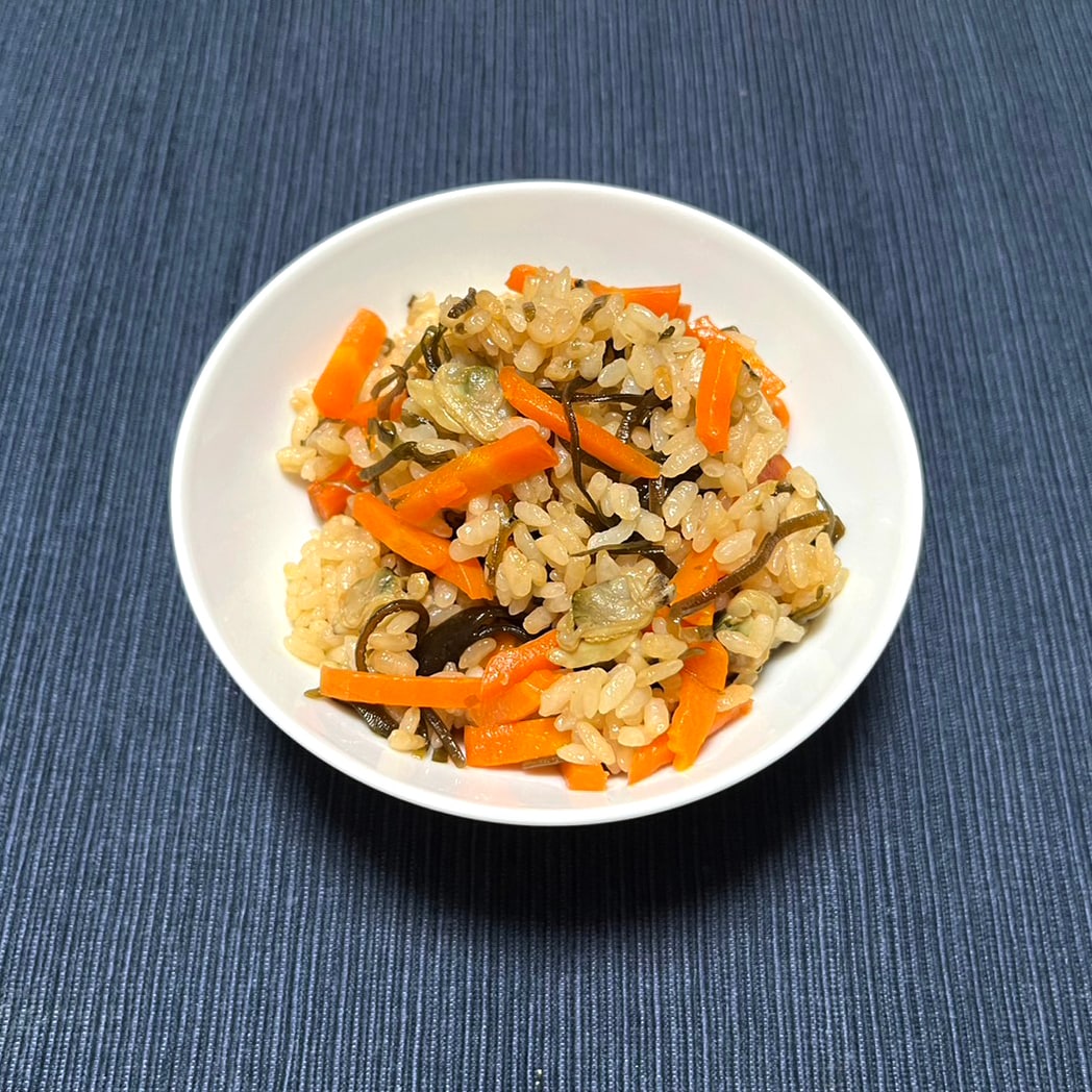 【堺北花田】にんじんと塩昆布の炊き込みご飯｜あしたのキッチンカウンター
