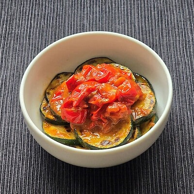 【堺北花田】ズッキーニのトマトみそ炒め｜あしたのキッチンカウンター