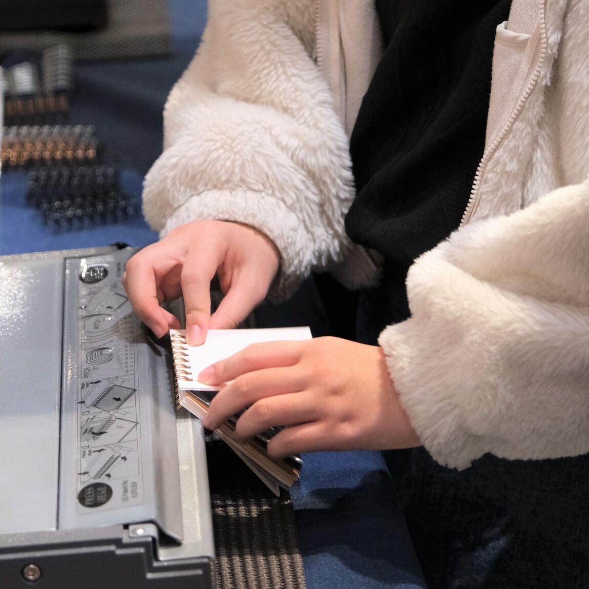 【堺北花田】紙の端材でつくるリングノートをつくりました｜イベントレポート