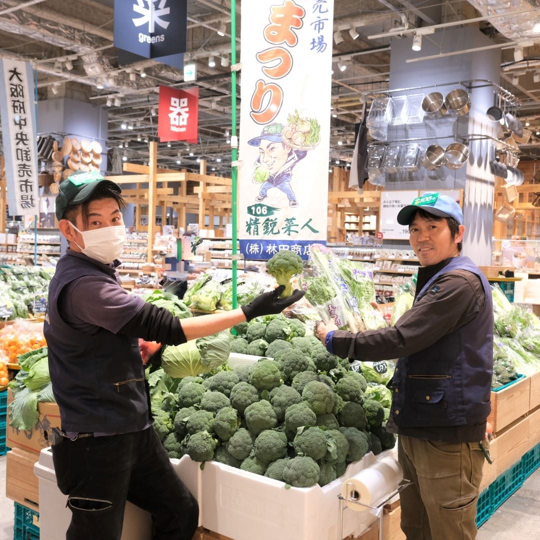 【堺北花田】林田商店さんの市場まつり開催中｜青果売場から