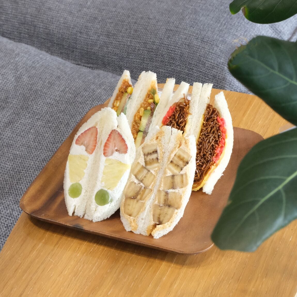 【堺北花田】ダイヤ製パンの三角サンド販売します