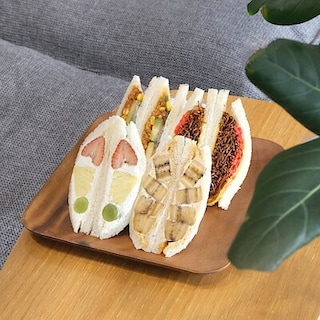 【堺北花田】ダイヤ製パンの三角サンド販売します