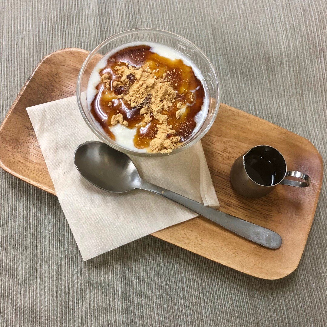 キービジュアル画像：豆乳ヨーグルト 黒蜜きなこ｜Café＆Meal MUJI
