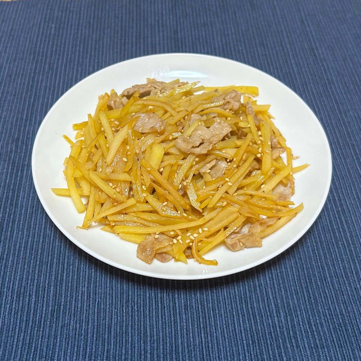 【堺北花田】新じゃがいもと豚バラ肉のオイスターソース炒め｜きょうのレシピ