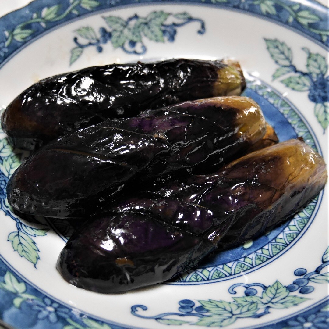 キービジュアル画像：醤油と生姜の香りが食欲をそそる『茄子の揚げ焼き』 | おっかさんのまんま