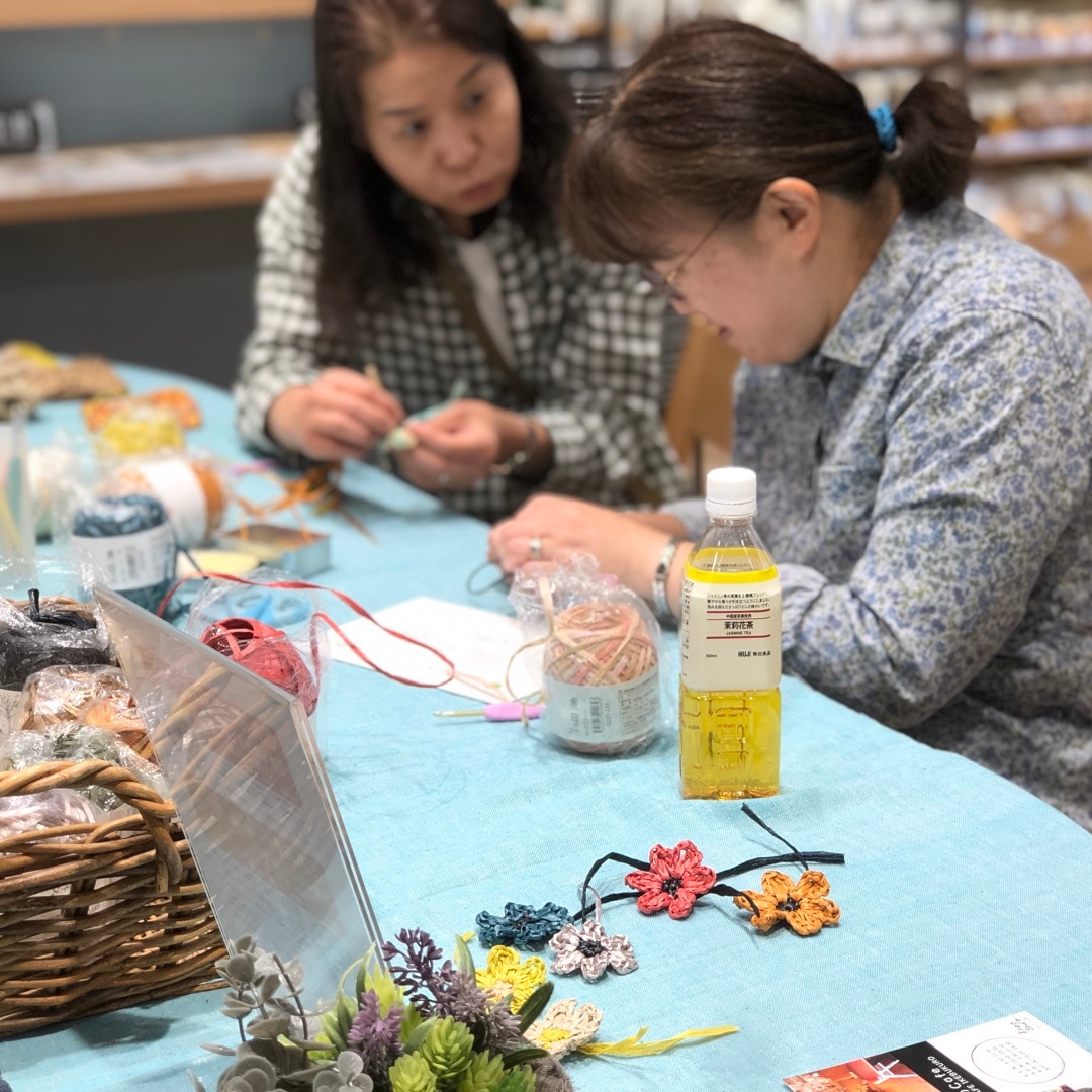 キービジュアル画像：『お花ヘアゴムを編もう！』を開催しました｜イベントレポート