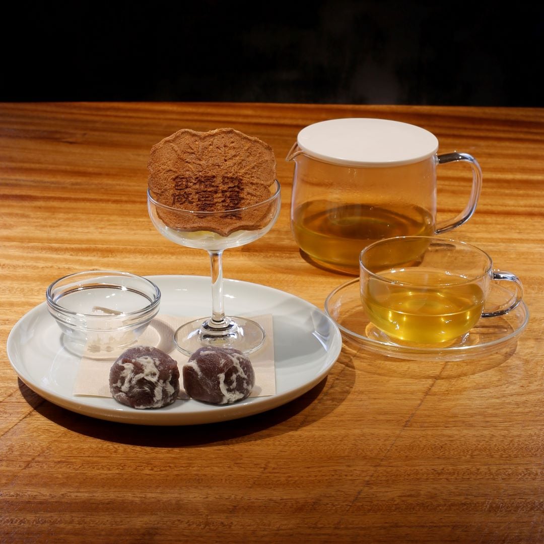 日本のお菓子とお茶のセット