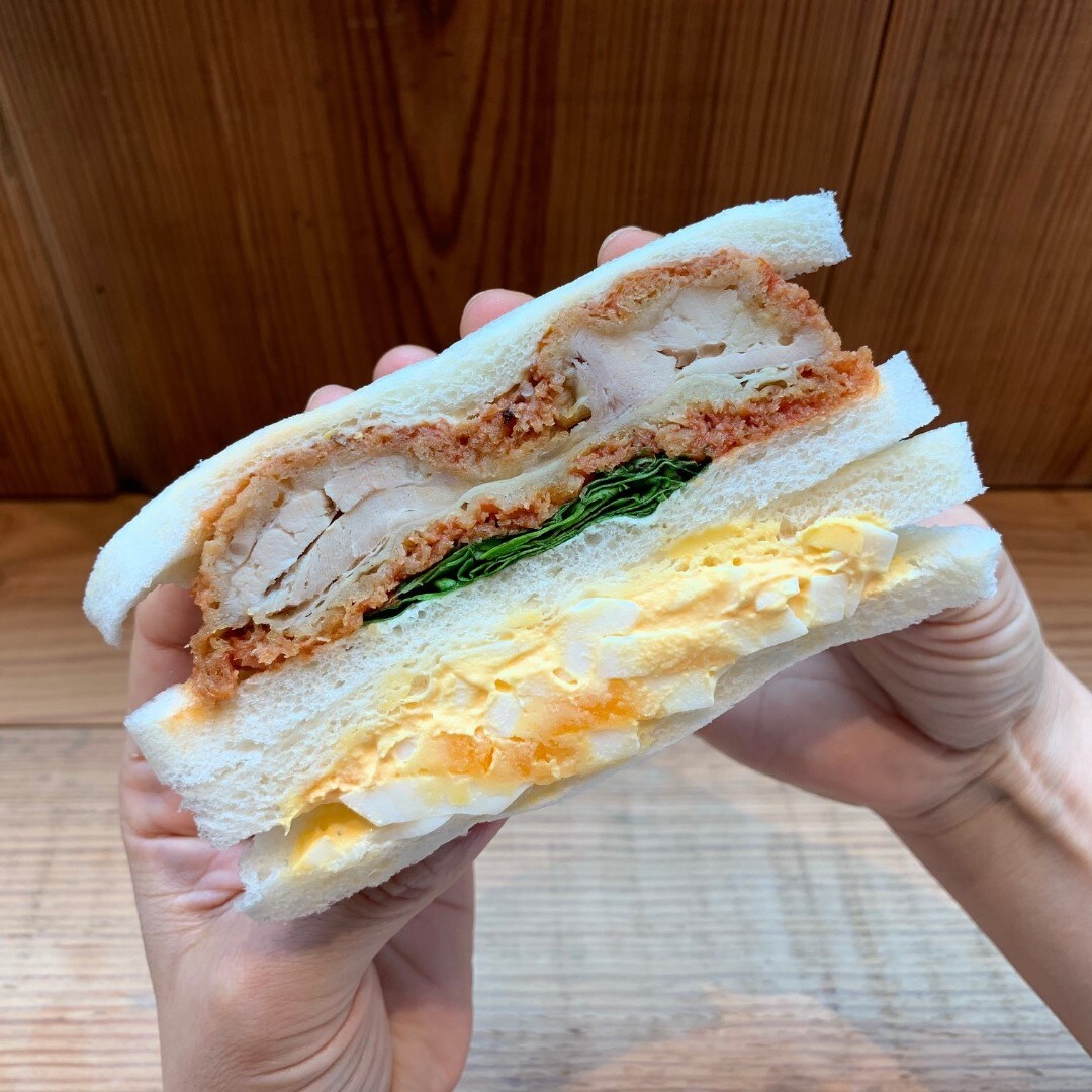 キービジュアル画像：お弁当だよりー具だくさんのサンドイッチー｜1F食品売場