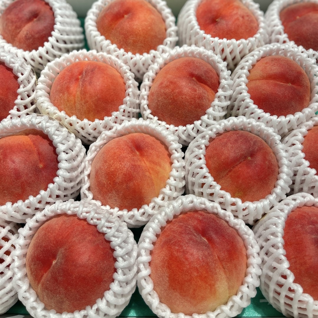 【銀座】桃の季節です｜1F 野菜売場