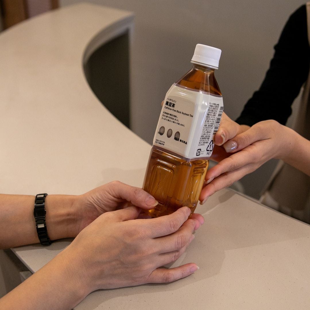 【銀座】ノンカフェイン黒豆茶を納品しました｜法人向けサービス