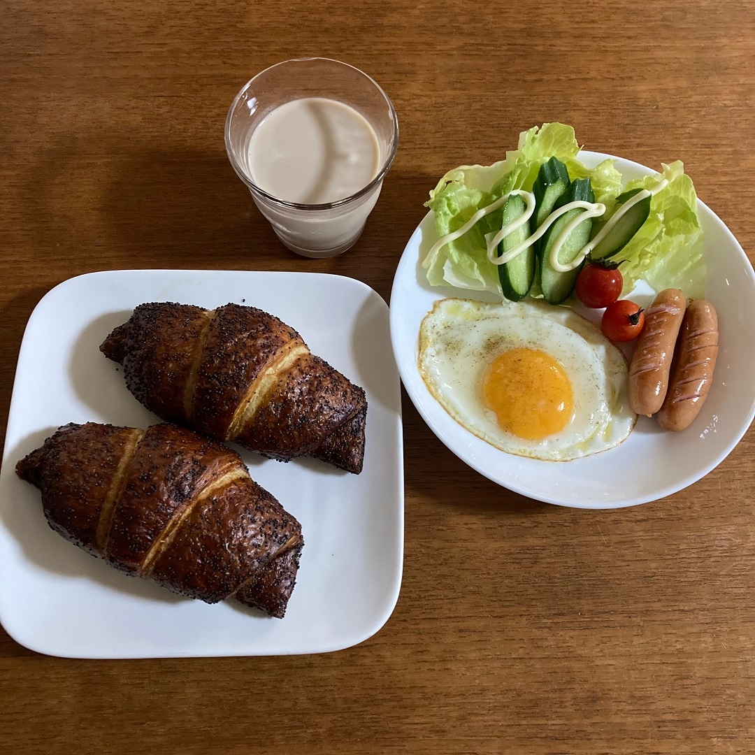 【アル・プラザ草津】あんクロワッサン