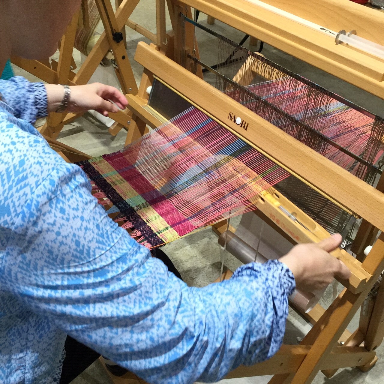キービジュアル画像：9月22日（日）「さをり織り」で織り体験をしよう｜イベントレポート
