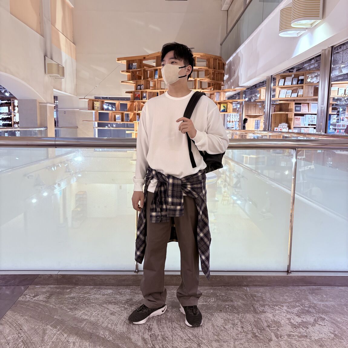178cm