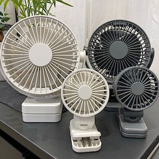 【イオンモール四條畷】置いても使える　充電式クリップファン