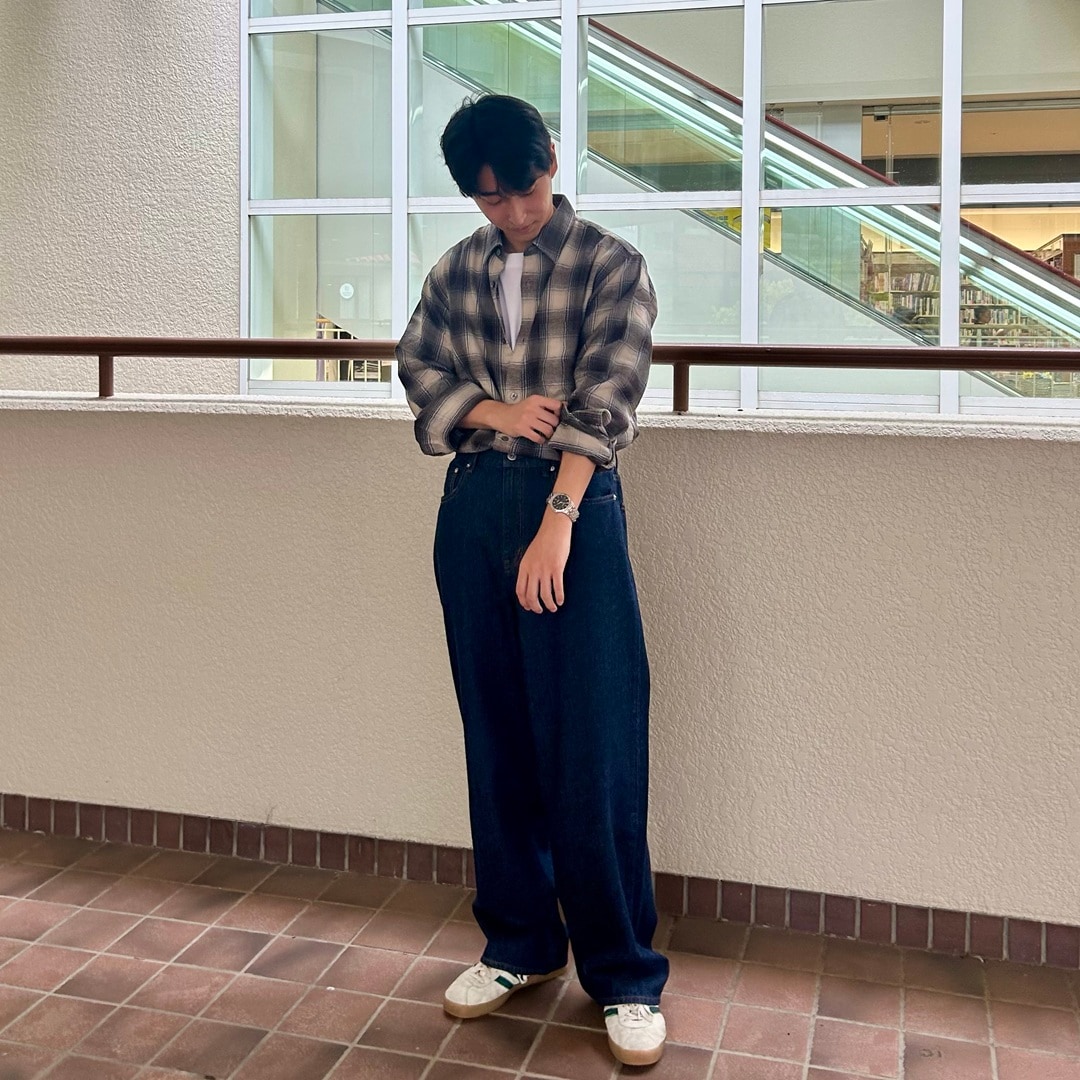 １