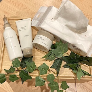 【須磨パティオ】 人気の「洗顔・クレンジングシリーズ」に新商品が仲間入りしました♪