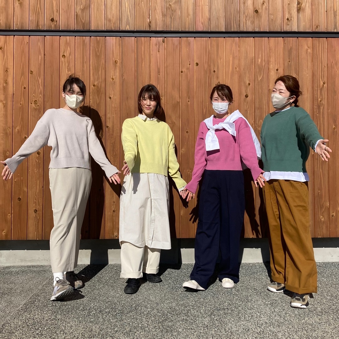 婦人ショート丈セーター①