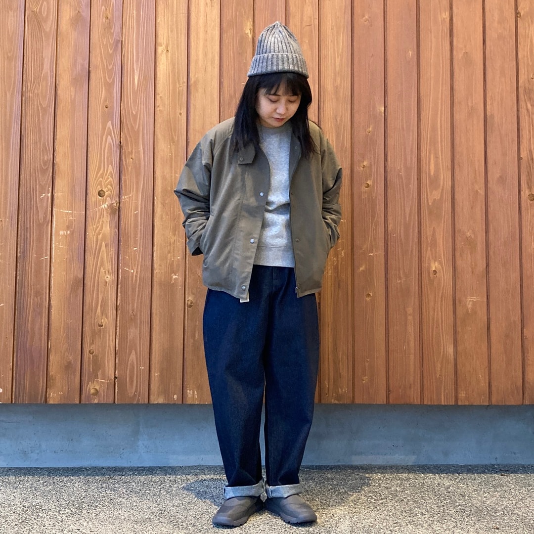 ショートブルゾン