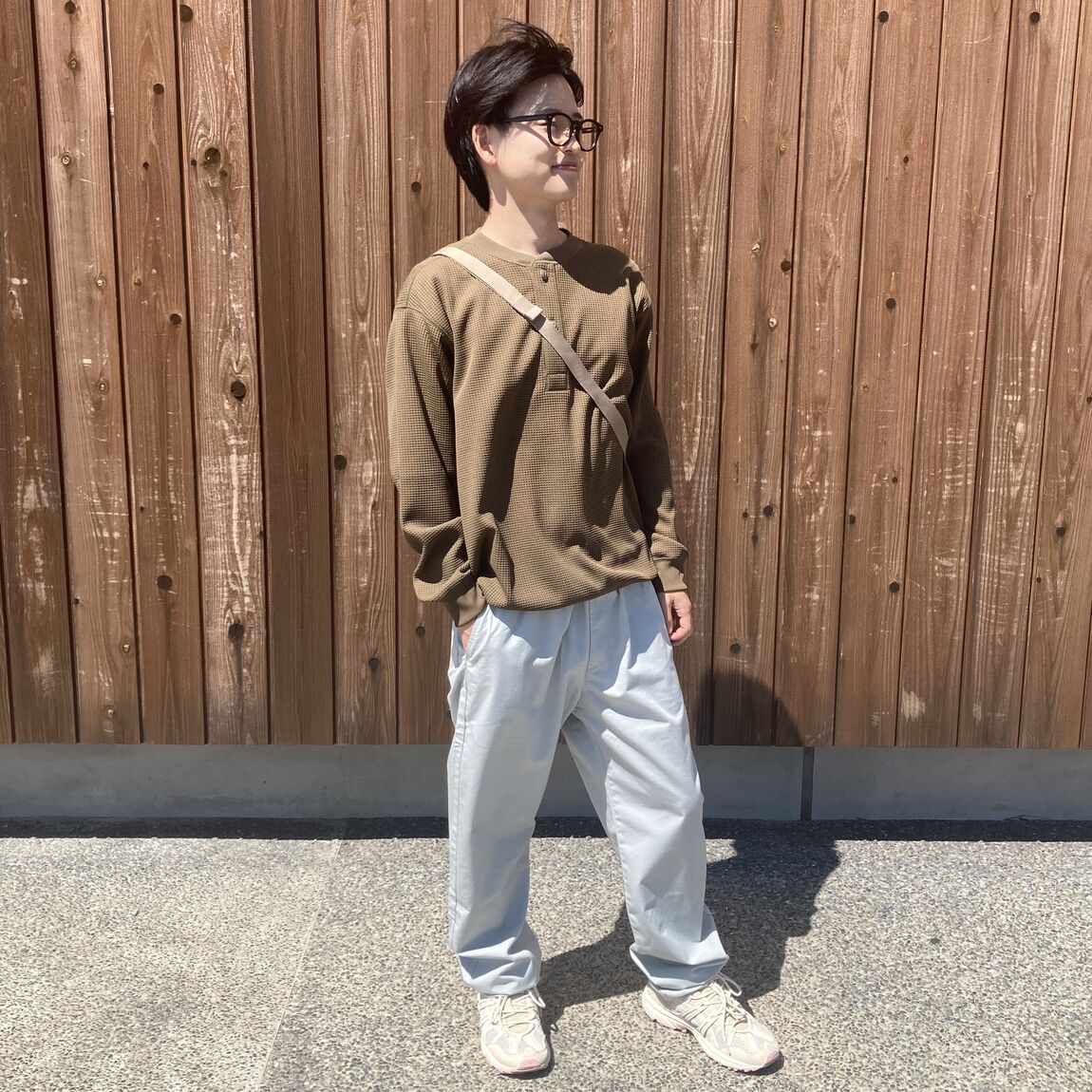①