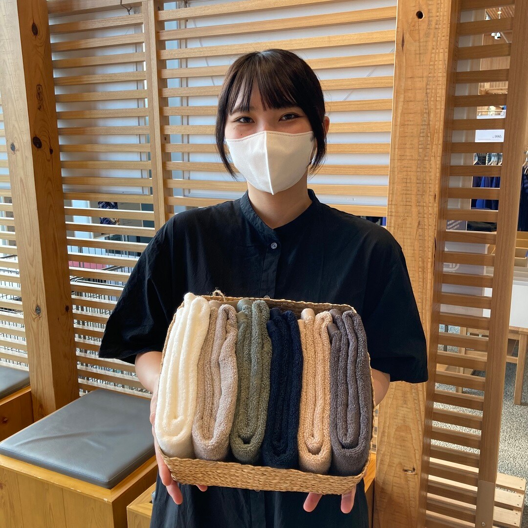 スタッフ
