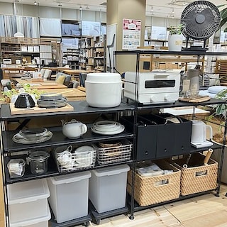 【グランツリー武蔵小杉】無印良品のスチールユニットシェルフでつくる、キッチンまわりの見せる収納