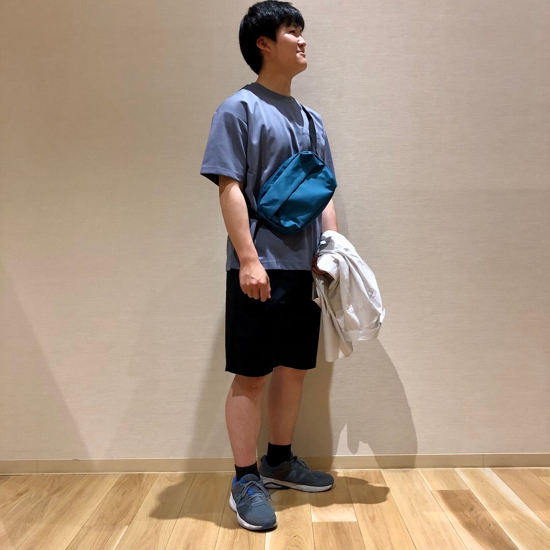 涼感UVカットワイド半袖Tシャツコーデ