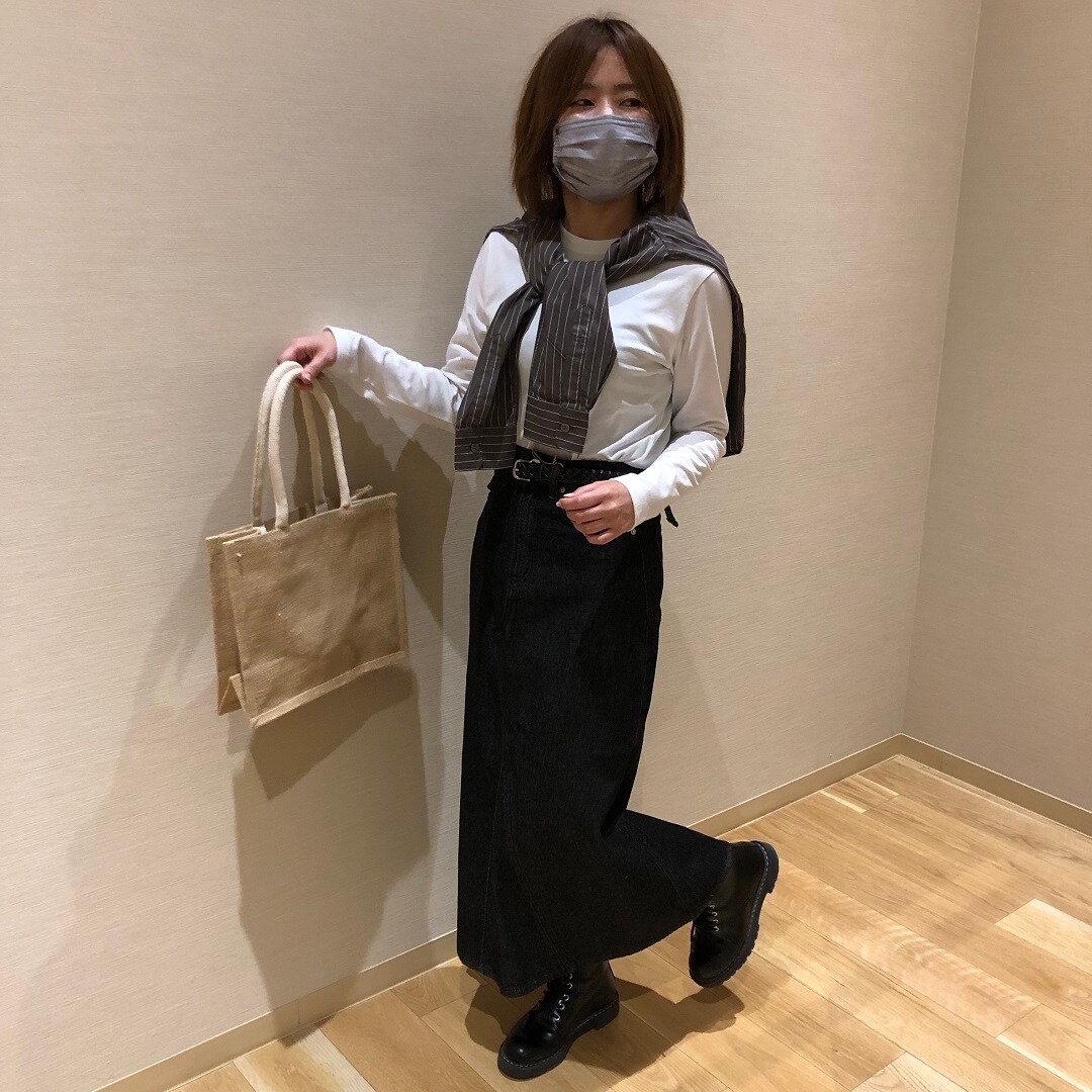 衣服着用写真全身