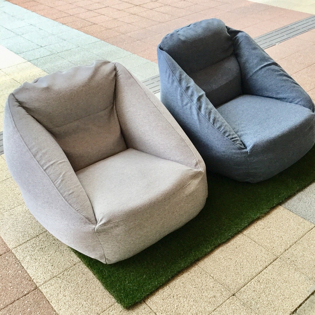 空気でできたソファ