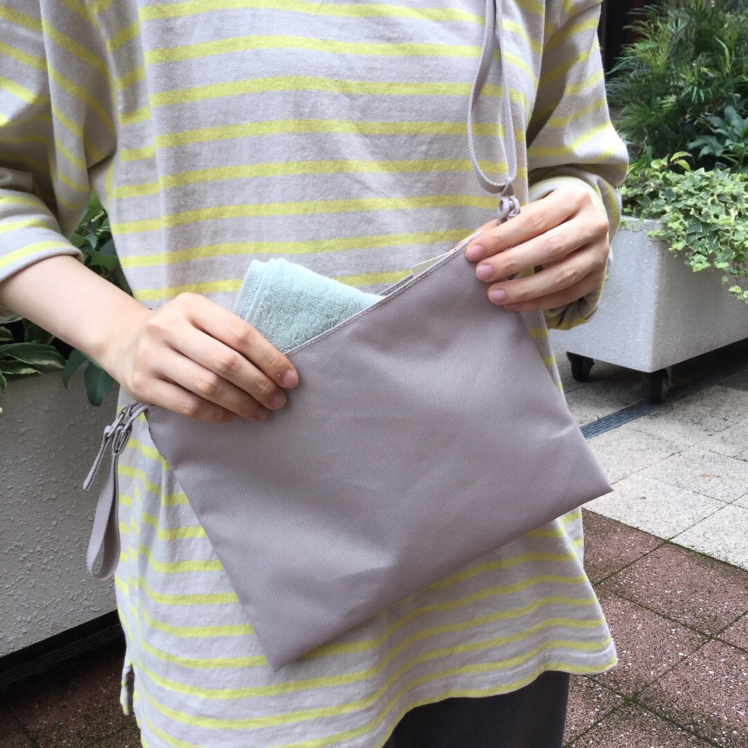 サコッシュ