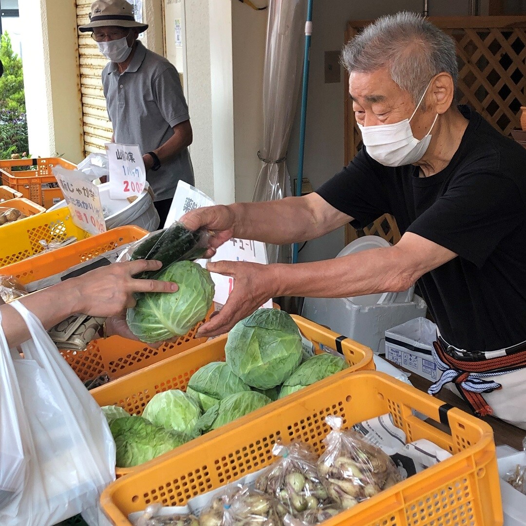 さかた北前朝市